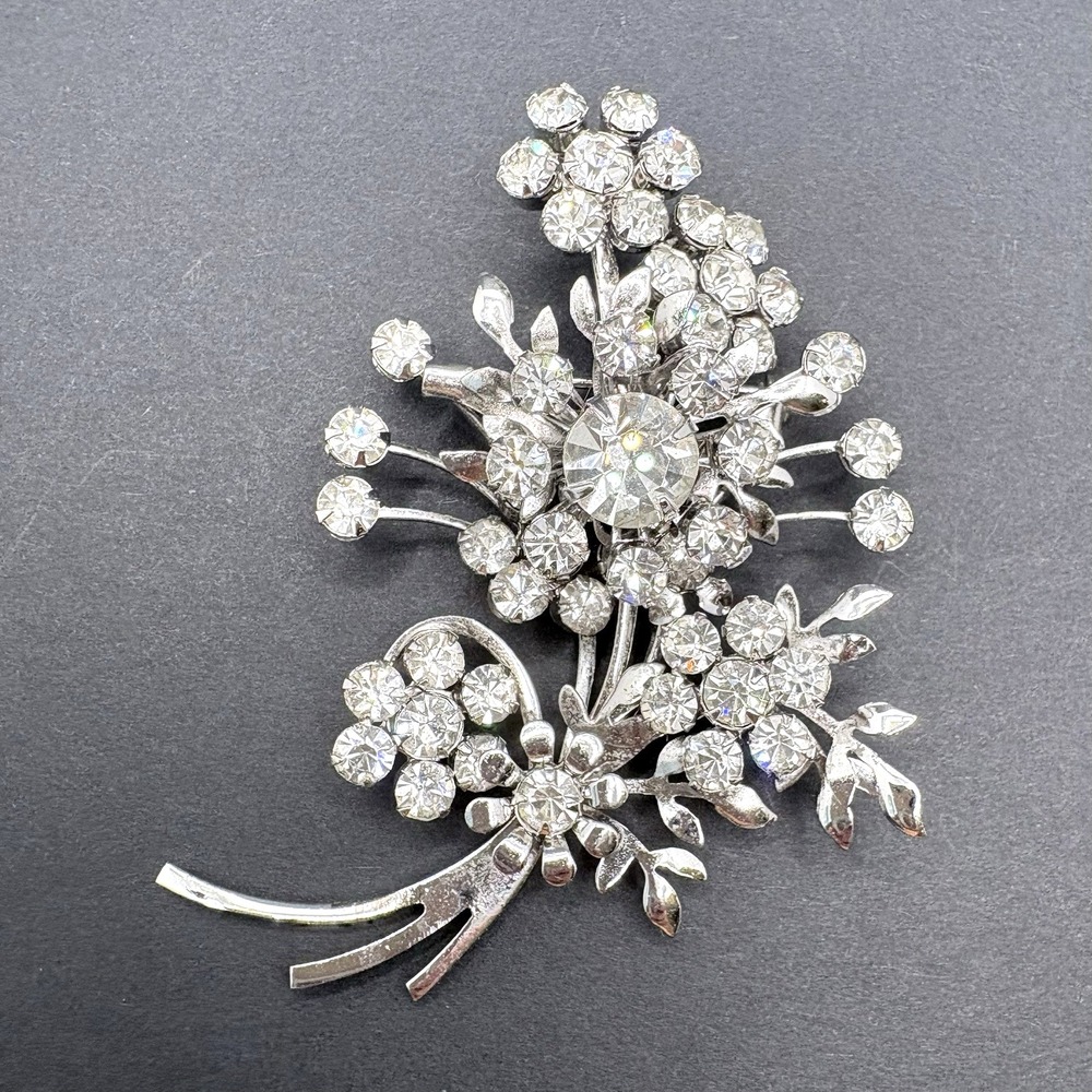 Vintage Flower Flower Clear Rhinestone Cluster Brooch Pendant Silver Tone 2.5"